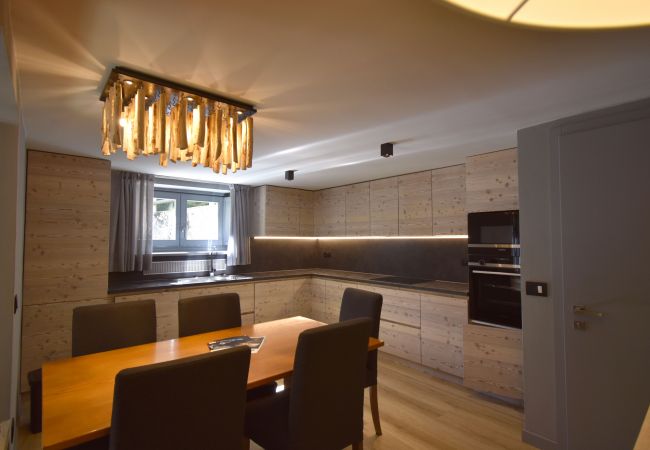 Appartamento a Madonna di Campiglio - Villa Emily Appartamento a Madonna di Campiglio - Villa Emily