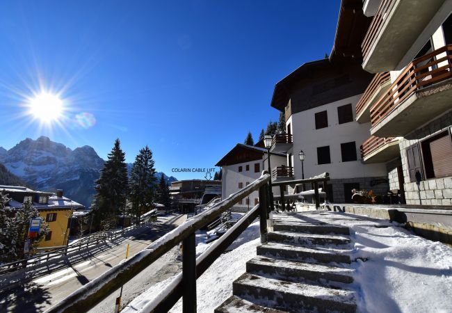 Appartamento a Madonna di Campiglio - MIRA DOLO Appartamento a Madonna di Campiglio - MIRA DOLO