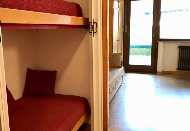 nardis-20-letto-castello-appartamento-affitto-Myhome-dolomiti appartamento-affitto-Madonna-di-Campiglio-Myhome-Dolomiti