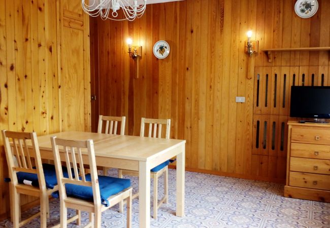 silvana-124-soggiorno-appartamento-affitto-Myhome-dolomiti appartamento-affitto-Madonna-di-Campiglio-Myhome-Dolomiti