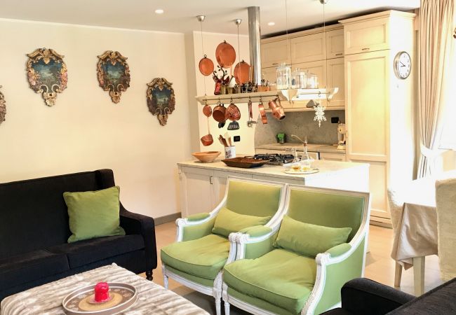 3-Tre-Apartment-soggiorno-affitto-Myhome-dolomiti appartamento-affitto-Madonna-di-Campiglio-Myhome-Dolomiti