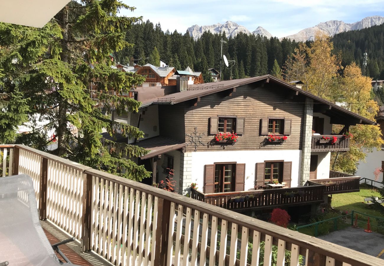 Appartamento a Madonna di Campiglio - 3-TRE APARTMENT Appartamento a Madonna di Campiglio - 3-TRE APARTMENT