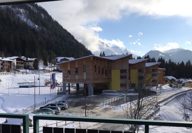 Studio a Madonna di Campiglio - NARDIS 135 APARTMENT Studio a Madonna di Campiglio - NARDIS 135 APARTMENT