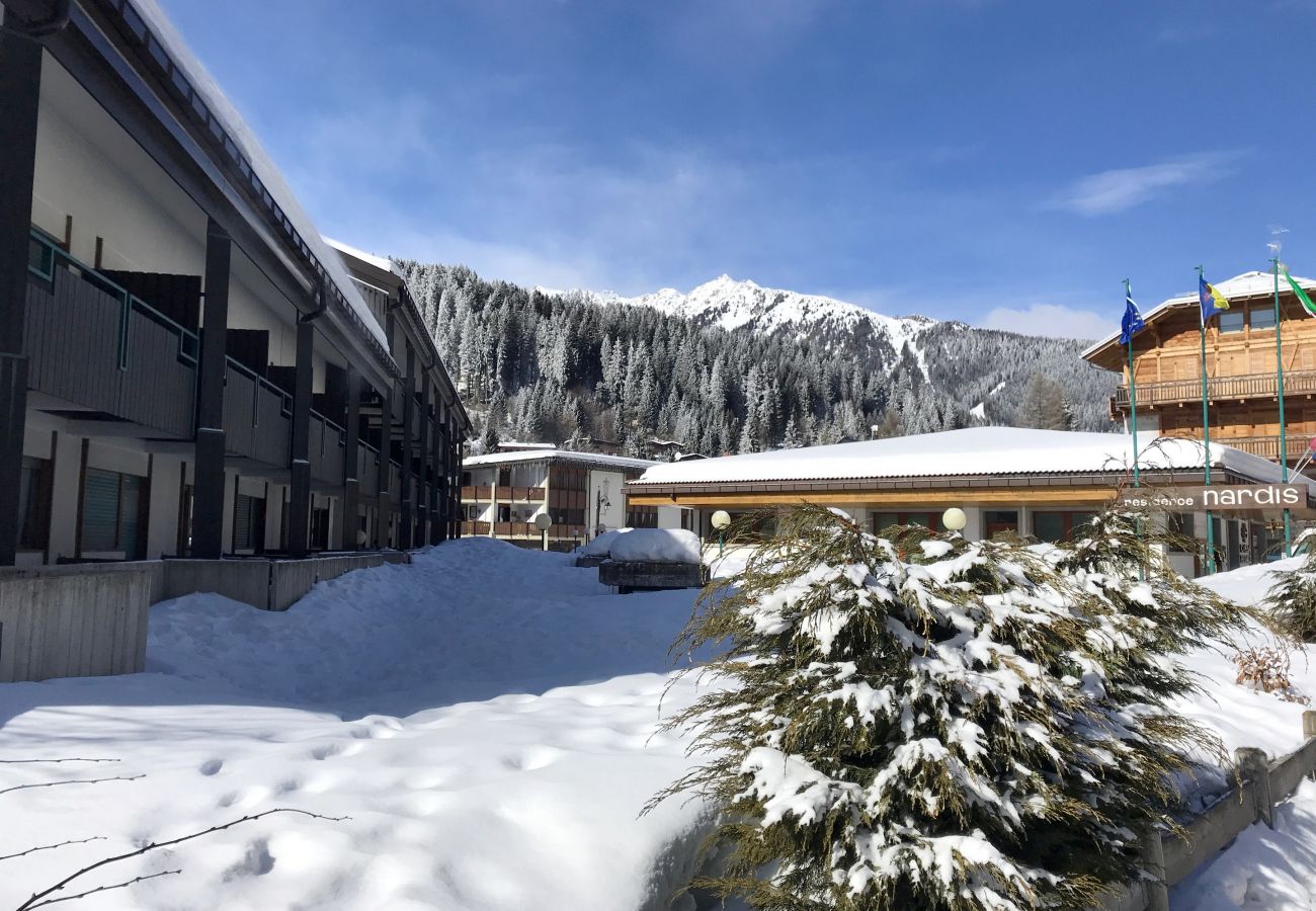 Studio a Madonna di Campiglio - NARDIS 135 APARTMENT Studio a Madonna di Campiglio - NARDIS 135 APARTMENT