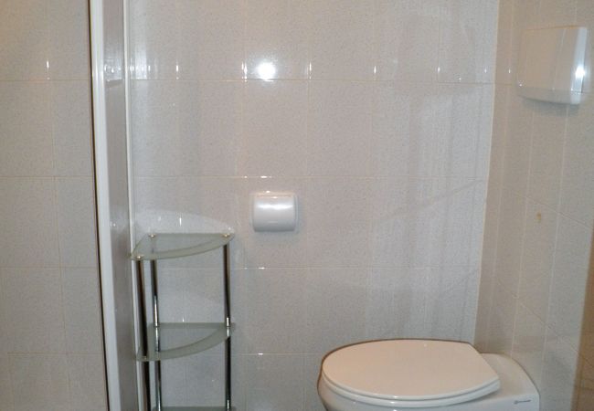 edith-06-bagno-appartamento-affitto-Myhome-dolomiti appartamento-affitto-Madonna-di-Campiglio-Myhome-Dolomiti