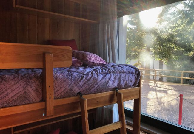 fevri-studio-stanza-letto-appartamento-affitto-Myhome-dolomiti appartamento-affitto-Madonna-di-Campiglio-Myhome-Dolomiti