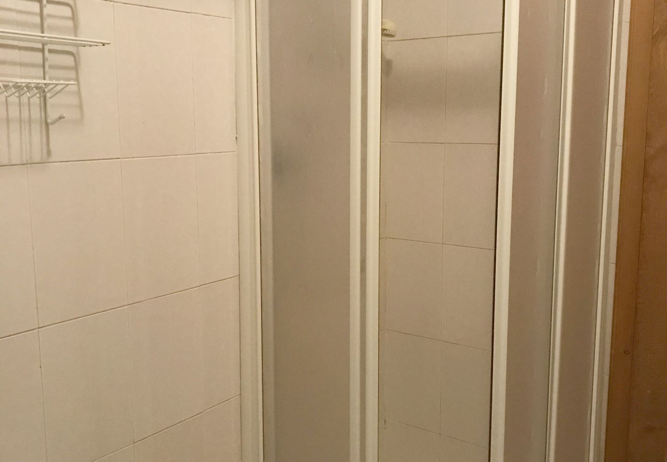 edith-17-bagno-appartamento-affitto-Myhome-dolomiti appartamento-affitto-Madonna-di-Campiglio-Myhome-Dolomiti