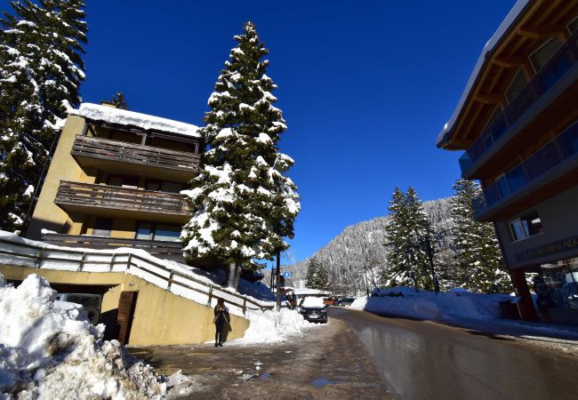Appartamento a Madonna di Campiglio - MIRALAGO 09 APARTMENT Appartamento a Madonna di Campiglio - MIRALAGO 09 APARTMENT