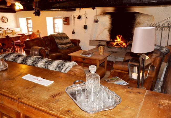 chalet-campiglio-doss-caminetto-affitto-appartamento Appartamento-affitto-Madonna-di-Campiglio-Myhome-Dolomiti