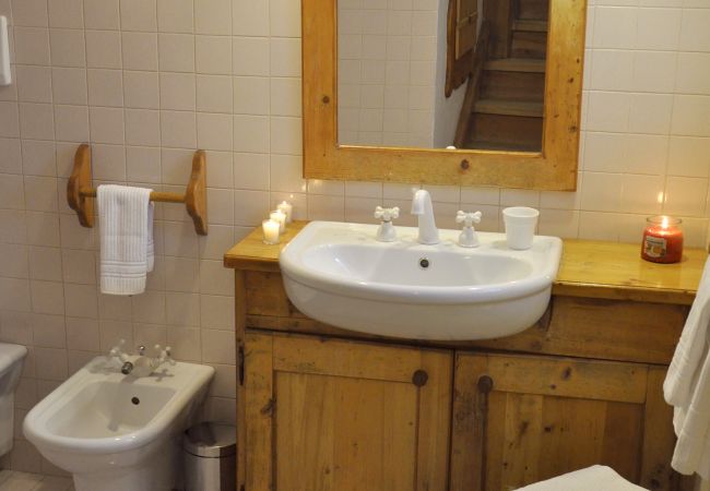 Casa rurale a Madonna di Campiglio - CHALET CAMPIGLIO DOSS Casa rurale a Madonna di Campiglio - CHALET CAMPIGLIO DOSS