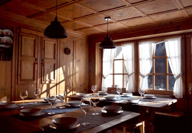 Casa rurale a Madonna di Campiglio - CHALET CAMPIGLIO DOSS Casa rurale a Madonna di Campiglio - CHALET CAMPIGLIO DOSS