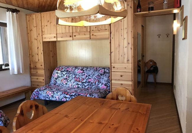 Appartamento a Madonna di Campiglio - Done Appartamento Done-appartamento-affitto-Madonna-di-Campiglio-myhome-dolomiti