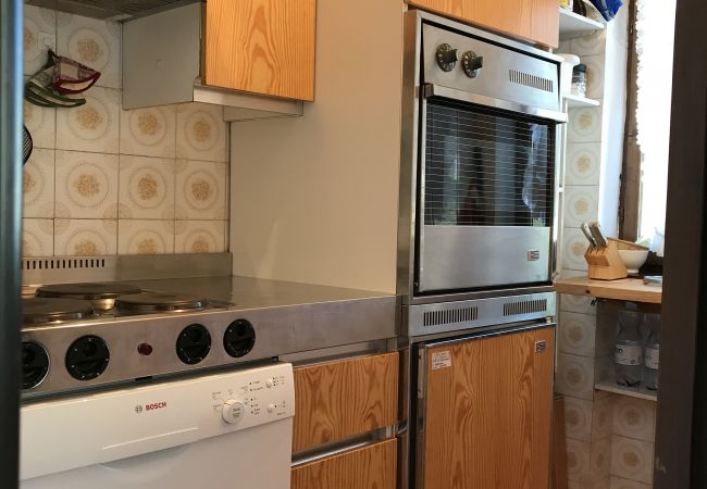 Done-cucina-appartamento-affitto-Myhome-dolomiti appartamento-affitto-Madonna-di-Campiglio-Myhome-Dolomiti