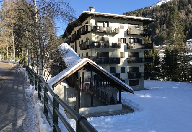 Appartamento a Madonna di Campiglio - Done Appartamento Appartamento a Madonna di Campiglio - Done Appartamento