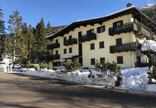 Appartamento a Madonna di Campiglio - Done Appartamento Appartamento a Madonna di Campiglio - Done Appartamento