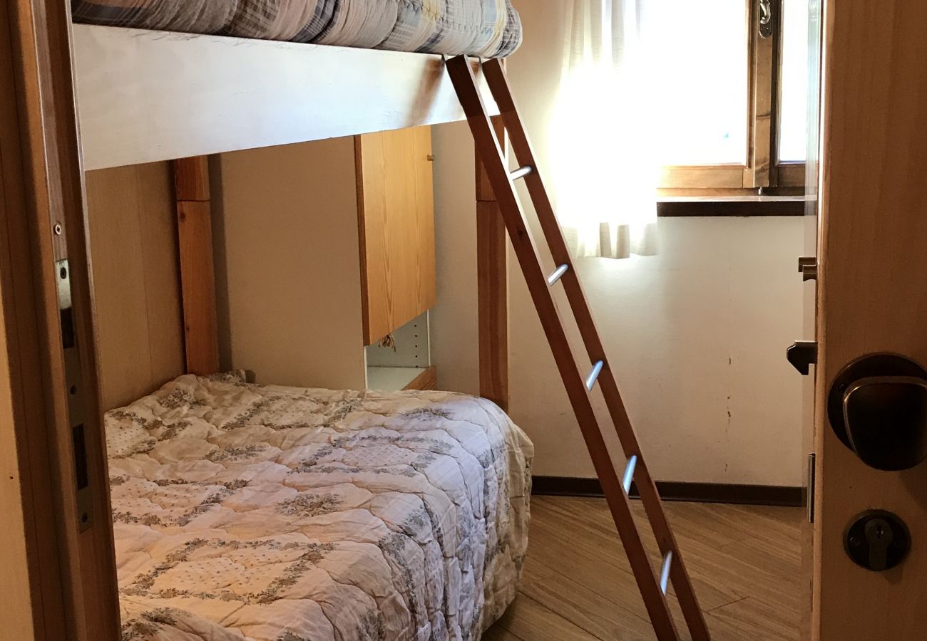 Done-camera-letto-a-castello-appartamento-affitto-Myhome-dolomiti appartamento-affitto-Madonna-di-Campiglio-Myhome-Dolomiti