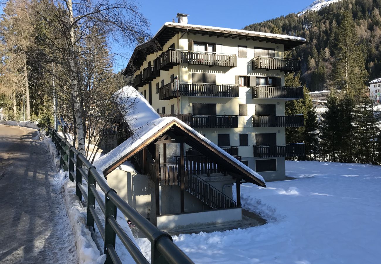 Appartamento a Madonna di Campiglio - Done Appartamento Appartamento a Madonna di Campiglio - Done Appartamento