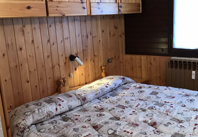 maso-camera-matrimoniale-appartamento-affitto-Myhome-dolomiti appartamento-affitto-Madonna-di-Campiglio-Myhome-Dolomiti