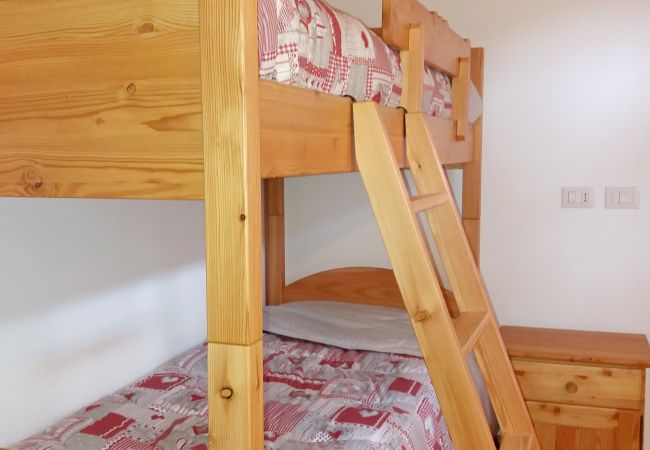 chalet-brenta-dolomites-letto-a-castello-appartamento-myhome-dolomiti appartamento-affitto-Madonna-di-Campiglio-Myhome-Dolomiti