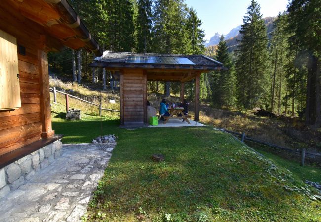 Villetta a Madonna di Campiglio - CHALET BRENTA DOLOMITES Villetta a Madonna di Campiglio - CHALET BRENTA DOLOMITES