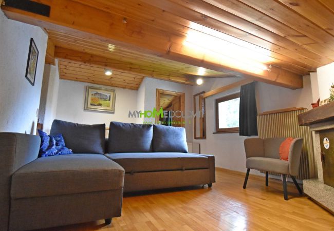Appartamento a Madonna di Campiglio - 2 ABETI MANSARDA Apartment MhD Appartamento a Madonna di Campiglio - 2 ABETI MANSARDA Apartment MhD