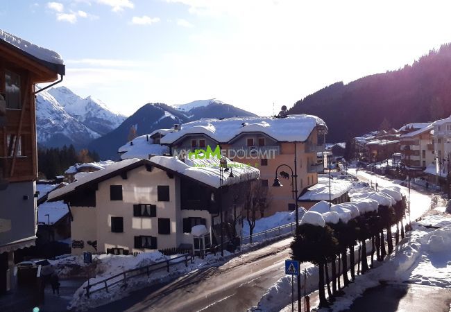 Appartamento a Madonna di Campiglio - MIRALAGO 04 APPARTAMENTO MhD Appartamento a Madonna di Campiglio - MIRALAGO 04 APPARTAMENTO MhD