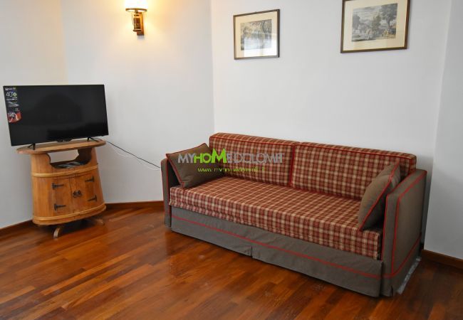 Appartamento a Madonna di Campiglio - MIRA DOLO Apartment MhD Appartamento a Madonna di Campiglio - MIRA DOLO Apartment MhD