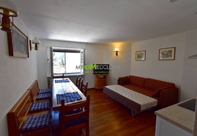 Appartamento a Madonna di Campiglio - MIRA DOLO Apartment MhD Appartamento a Madonna di Campiglio - MIRA DOLO Apartment MhD