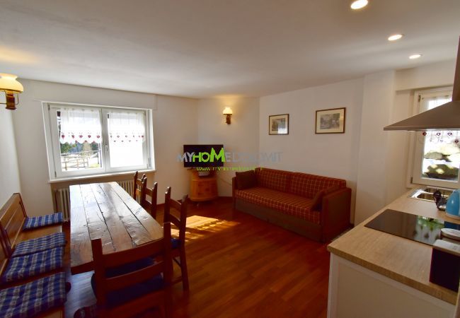 Appartamento a Madonna di Campiglio - MIRA DOLO Apartment MhD Appartamento a Madonna di Campiglio - MIRA DOLO Apartment MhD