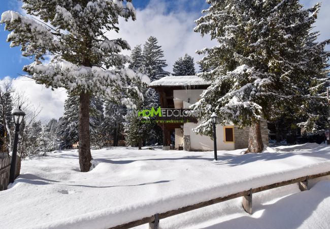 Appartamento a Madonna di Campiglio - Villa al Campo Appartamento a Madonna di Campiglio - Villa al Campo