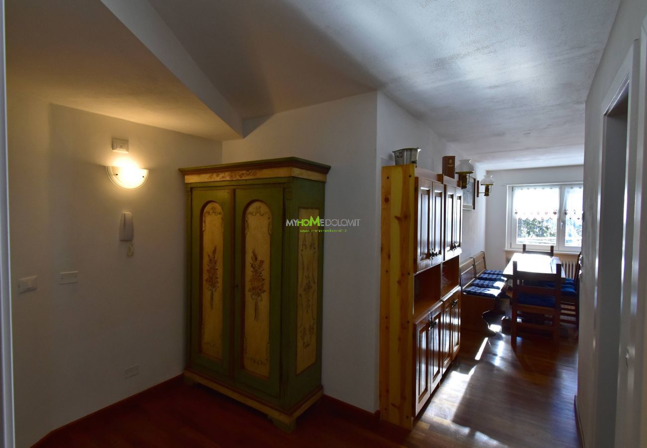 Appartamento a Madonna di Campiglio - MIRA DOLO Apartment MhD Appartamento a Madonna di Campiglio - MIRA DOLO Apartment MhD