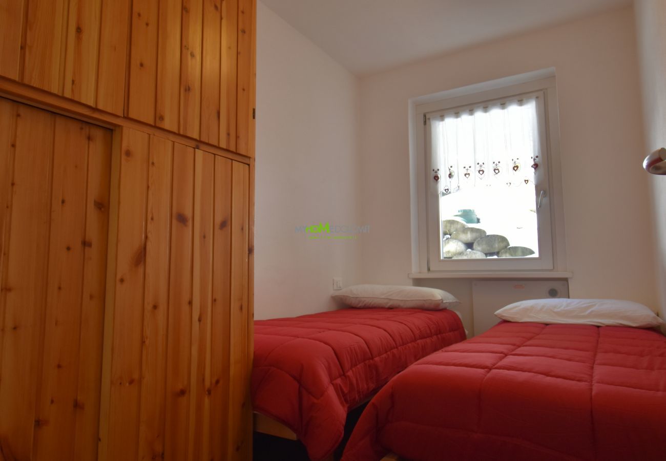 Appartamento a Madonna di Campiglio - MIRA DOLO Apartment MhD Appartamento a Madonna di Campiglio - MIRA DOLO Apartment MhD