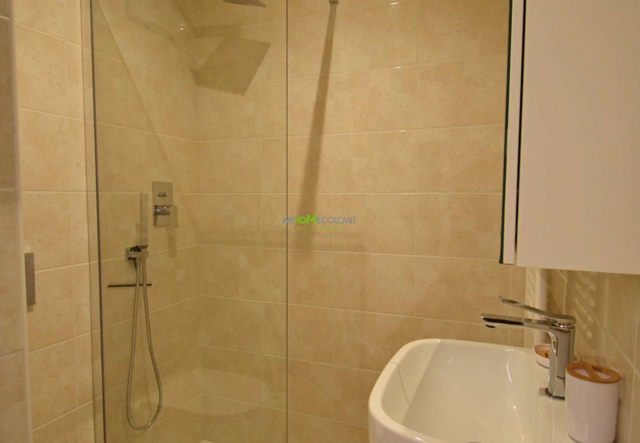 Appartamento a Madonna di Campiglio - Villa Brenta Apartment MhD Appartamento a Madonna di Campiglio - Villa Brenta Apartment MhD