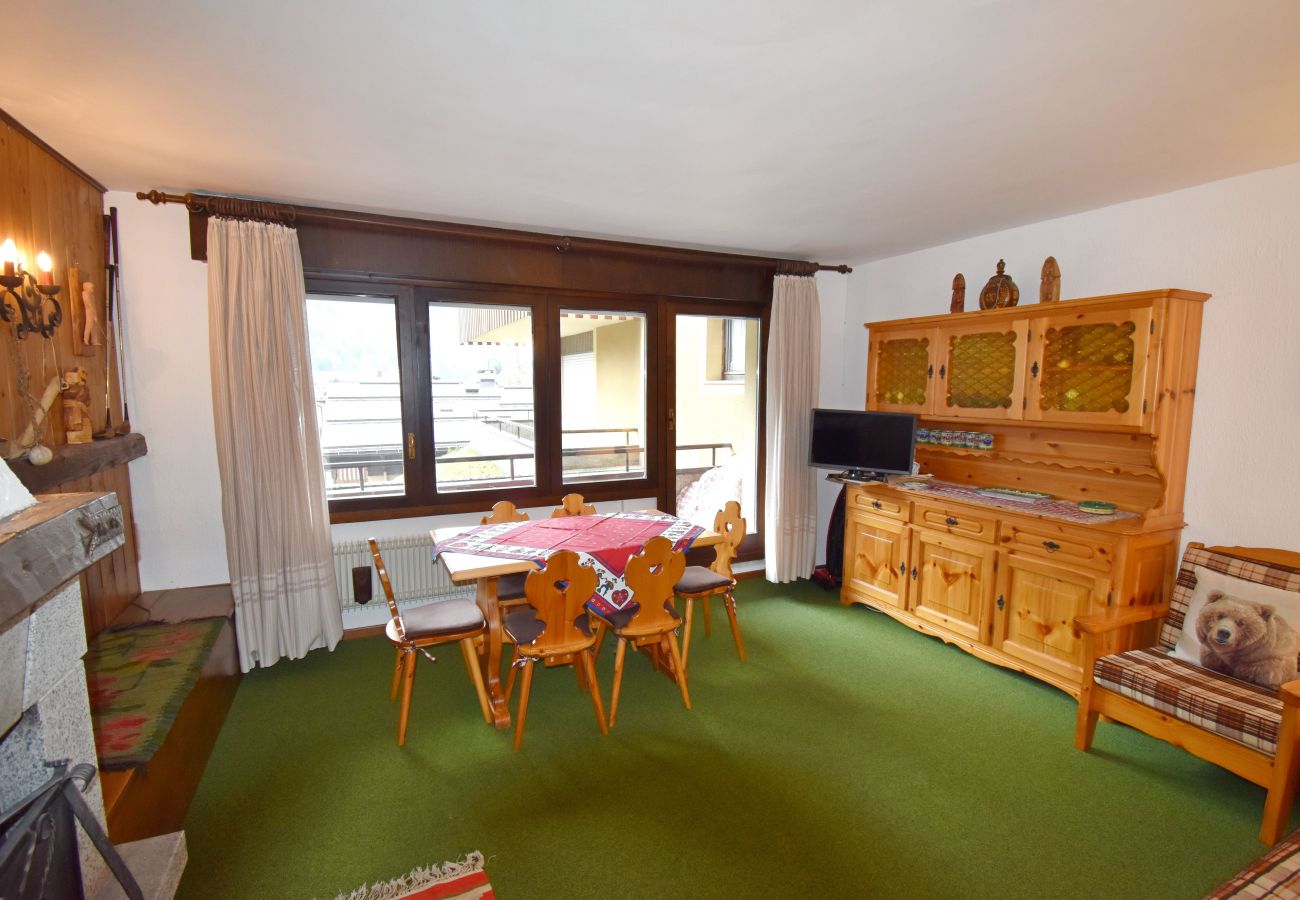 Ferienwohnung in Madonna di Campiglio - Trilocale PRESANELLA