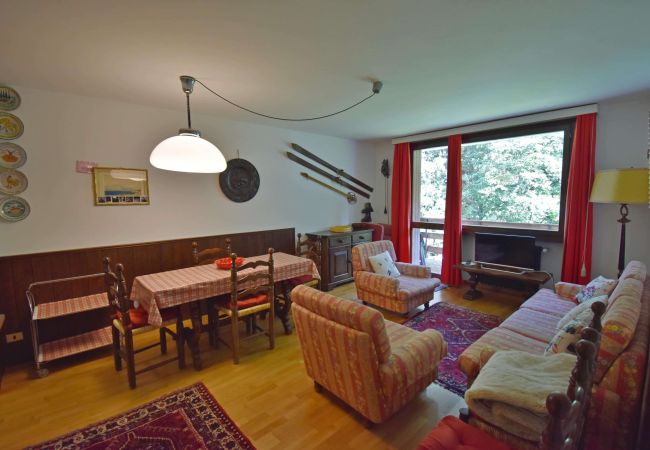 Ferienwohnung in Madonna di Campiglio - GINEVRA APPARTAMENTO