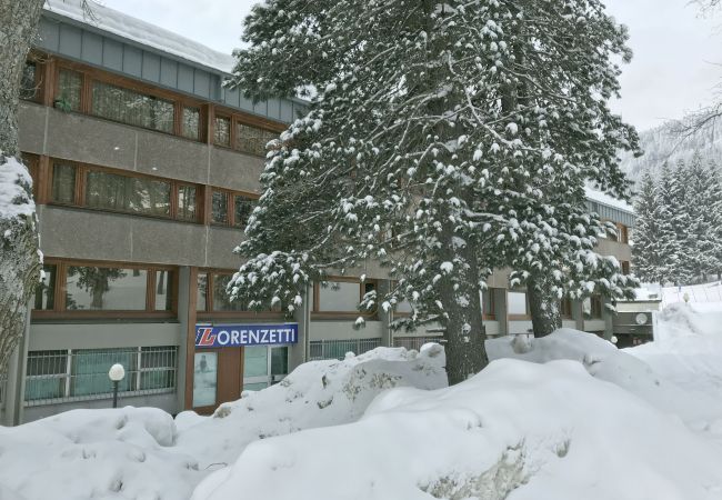 rainalter-04-Exterieur-Ferienwohnung-mieten-Myhome-dolomiti Ferienwohnung-mieten-Madonna-di-Campiglio-Myhome-Dolomiti