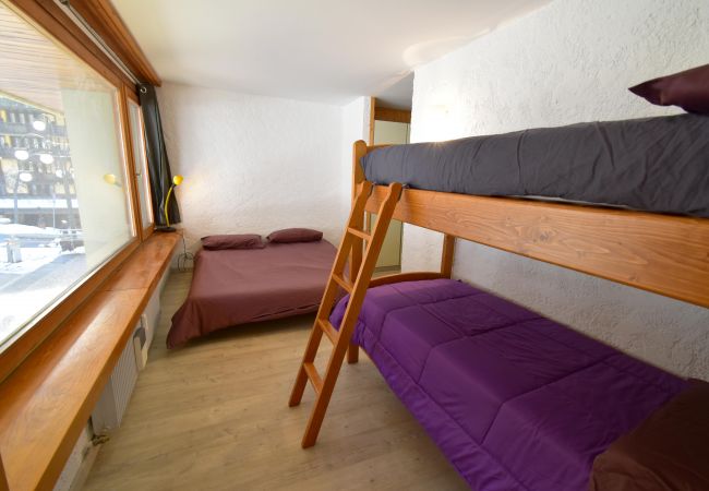 Ferienwohnung in Madonna di Campiglio - RAINALTER CENTRALE 06 Ferienwohnung in Madonna di Campiglio - RAINALTER CENTRALE 06