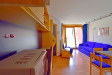 Ferienwohnung in Madonna di Campiglio - Ville Golf & Ski Bilocale 022143-AT-819870