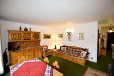 Ferienwohnung in Madonna di Campiglio - PRESANELLA TRILOCALE