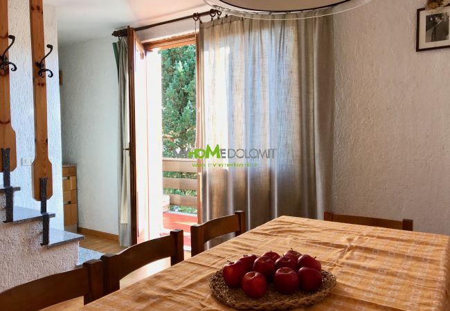 2 abeti-wohnungzimmer-Ferienwohnung-myhome-dolomiti Ferienwohnung-mieten-Madonna-di-Campiglio-Myhome-Dolomiti