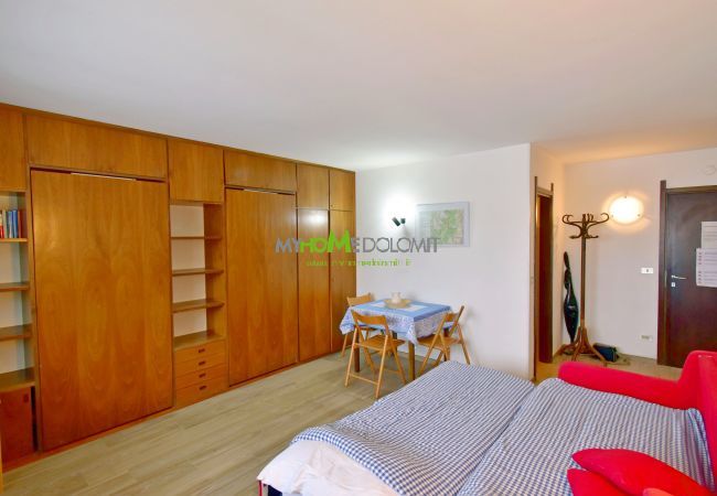 Studio in Madonna di Campiglio - Carlo Magno Studio apartment Studio in Madonna di Campiglio - Carlo Magno Studio apartment