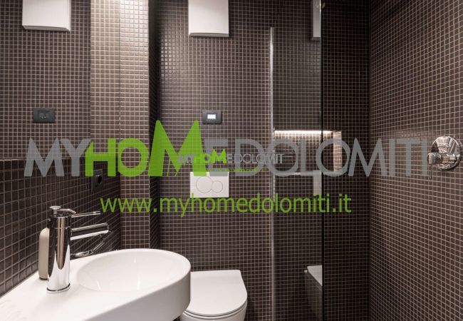 Ferienwohnung in Madonna di Campiglio - 2 ABETI GARDEN APARTMENT MhD Ferienwohnung in Madonna di Campiglio - 2 ABETI GARDEN APARTMENT MhD