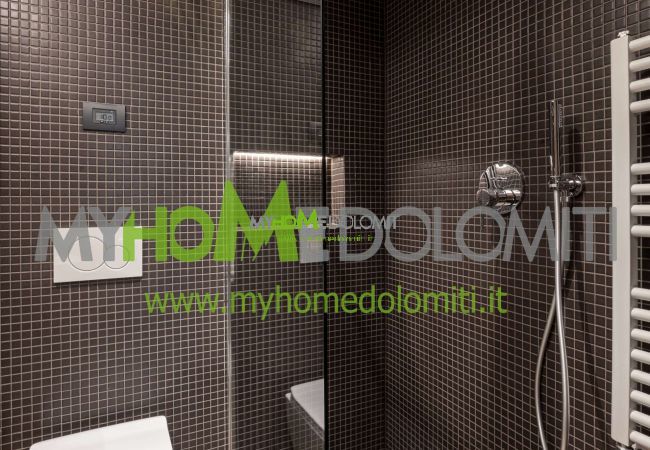 Ferienwohnung in Madonna di Campiglio - 2 ABETI GARDEN APARTMENT MhD Ferienwohnung in Madonna di Campiglio - 2 ABETI GARDEN APARTMENT MhD
