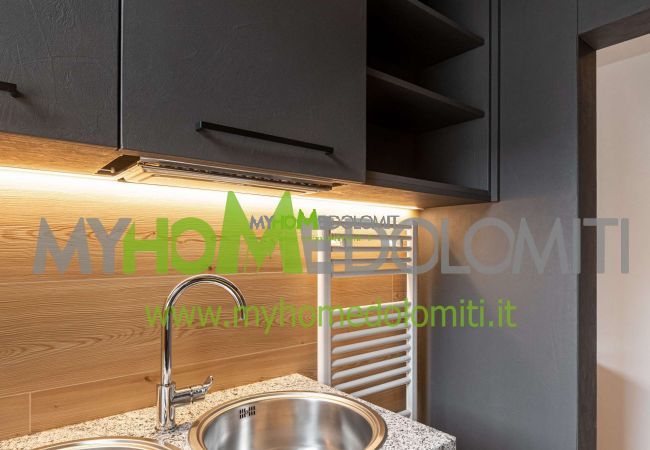 Ferienwohnung in Madonna di Campiglio - 2 ABETI GARDEN APARTMENT MhD Ferienwohnung in Madonna di Campiglio - 2 ABETI GARDEN APARTMENT MhD