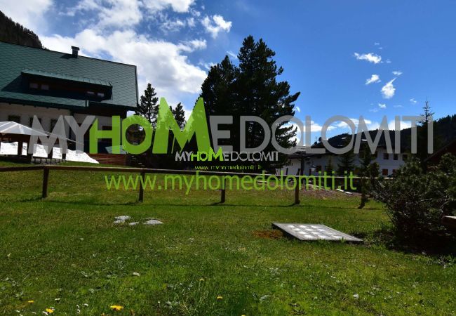 Ferienwohnung in Madonna di Campiglio - 2 ABETI GARDEN APARTMENT MhD Ferienwohnung in Madonna di Campiglio - 2 ABETI GARDEN APARTMENT MhD