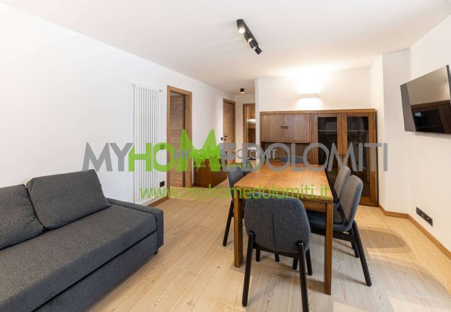 Ferienwohnung in Madonna di Campiglio - 2 ABETI GARDEN APARTMENT MhD Ferienwohnung in Madonna di Campiglio - 2 ABETI GARDEN APARTMENT MhD