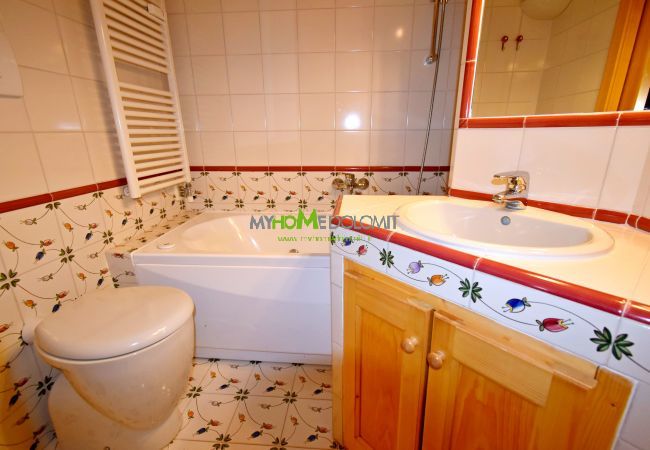Ferienwohnung in Madonna di Campiglio - CASA MARGHERITA Rainalter Ferienwohnung in Madonna di Campiglio - CASA MARGHERITA Rainalter