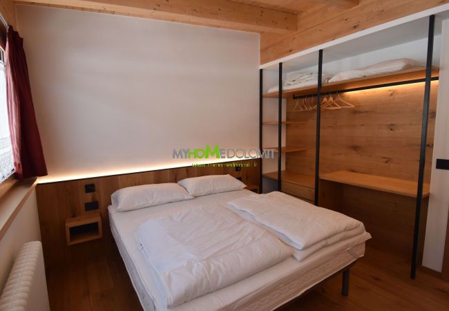 Ferienwohnung in Madonna di Campiglio - Attic Miralago MhD apartment Ferienwohnung in Madonna di Campiglio - Attic Miralago MhD apartment