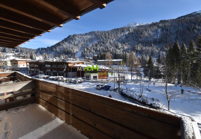 Ferienwohnung in Madonna di Campiglio - Attic Miralago MhD apartment Ferienwohnung in Madonna di Campiglio - Attic Miralago MhD apartment