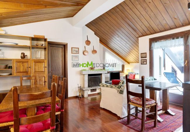Ferienwohnung in Madonna di Campiglio - Genziana Apartment MhD